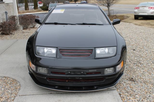 1990 Black Nissan 300ZX Coupe