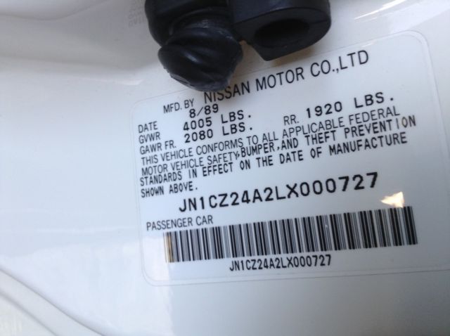 1990 White Nissan 300ZX Coupe