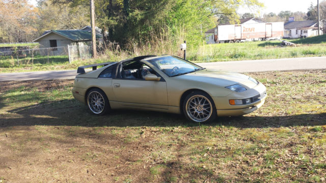 1990 White Nissan 300ZX Coupe