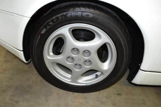 1990 white Nissan 300ZX hatchback