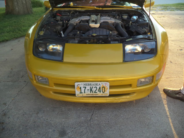 1990 Yellow Nissan 300ZX Hatchback
