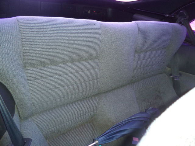 1990 Yellow Nissan 300ZX Hatchback