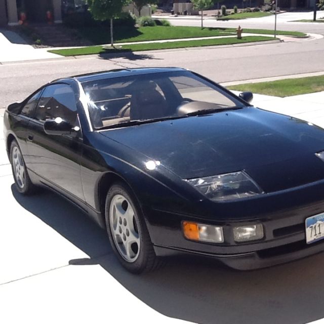 1990 Black Nissan 300ZX HATCHBACK W/T-TOPS