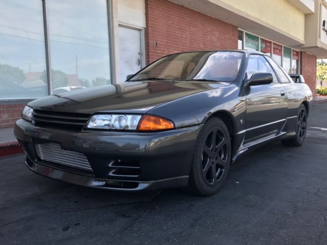 1980 Gray Nissan GT-R Coupe
