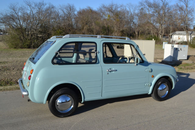 1990 Blue Nissan Other Hatchback