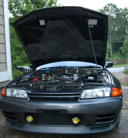 1990 Gun Grey Metallic Nissan Skyline Coupe