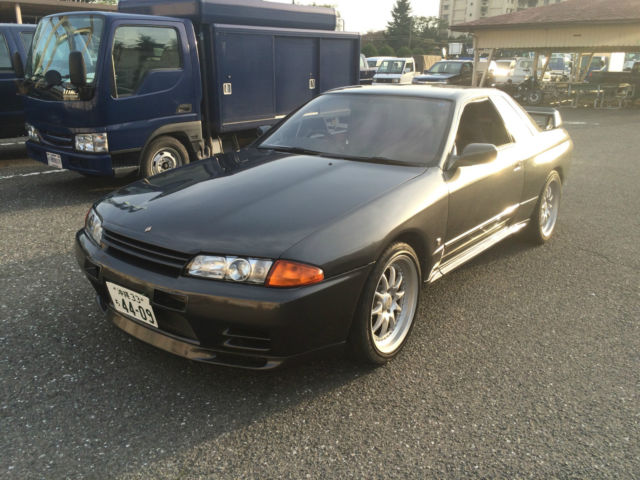 1980 Gunmetal Nissan GT-R Coupe