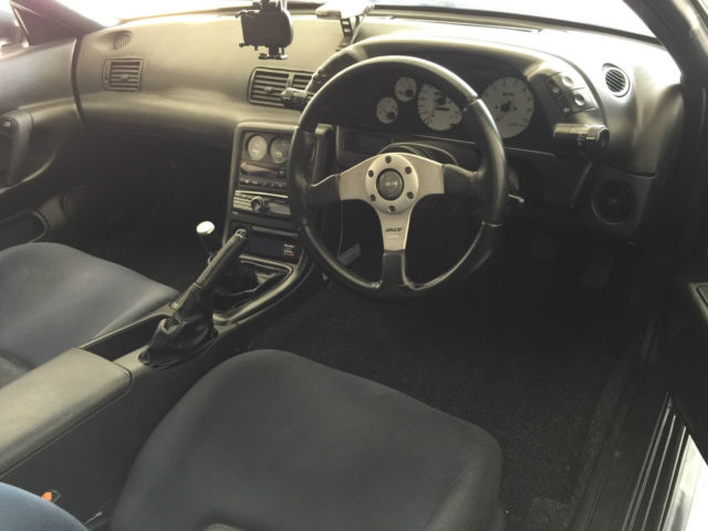 1990 Gunmetal Nissan GT-R Coupe