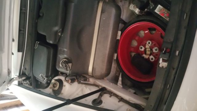 1990 White Porsche 911 Coupe