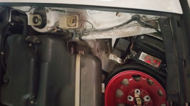 1990 White Porsche 911 Coupe