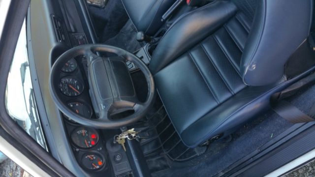 1990 White Porsche 911 Coupe