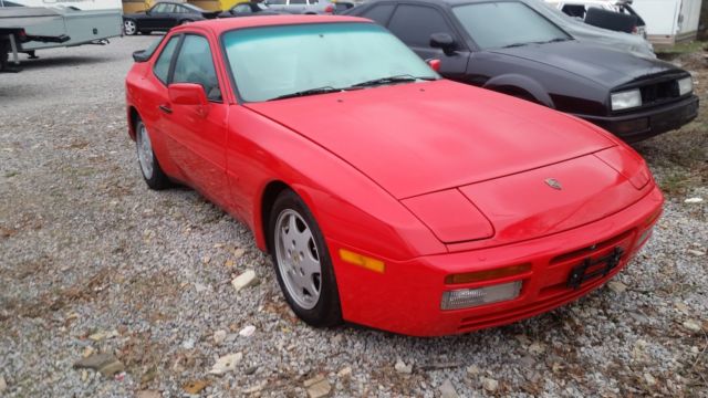 1990 Red Porsche 944