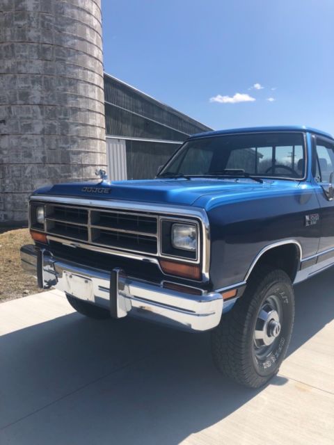 1990 Blue Dodge Ram 2500
