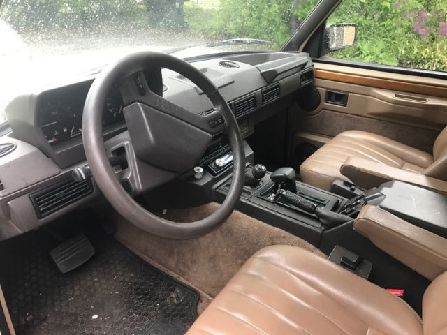 1990 White Land Rover Range Rover SUV