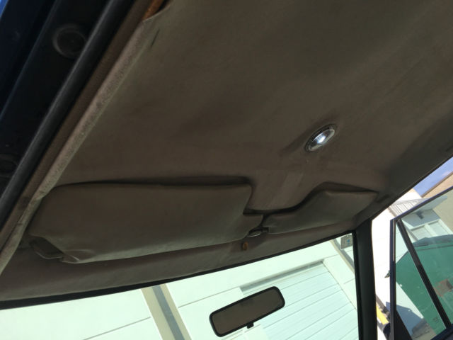 1990 Blue Land Rover Range Rover Coupe