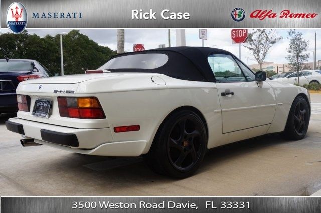 1990 White Porsche 944 Convertible