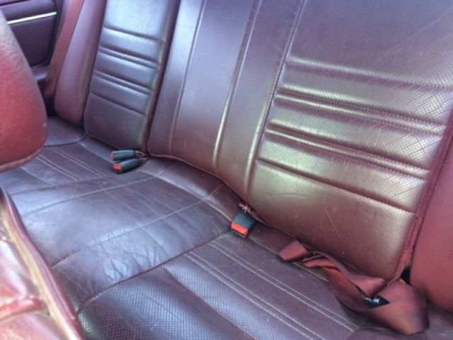 1990 White Ford Thunderbird Coupe