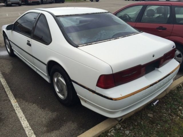 1990 White Ford Thunderbird Coupe