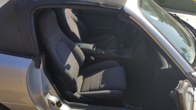 1990 Silver Mazda MX-5 Miata Convertible