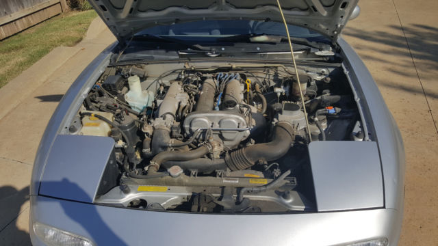 1990 Silver Mazda MX-5 Miata Convertible