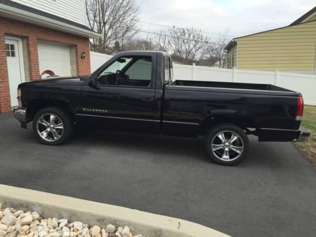 1990 Black Chevrolet Silverado 1500 Short Bed