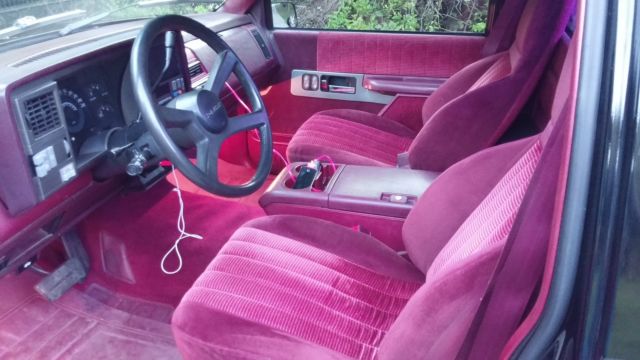 1990 Black Chevrolet Silverado 1500 Standard Cab Pickup