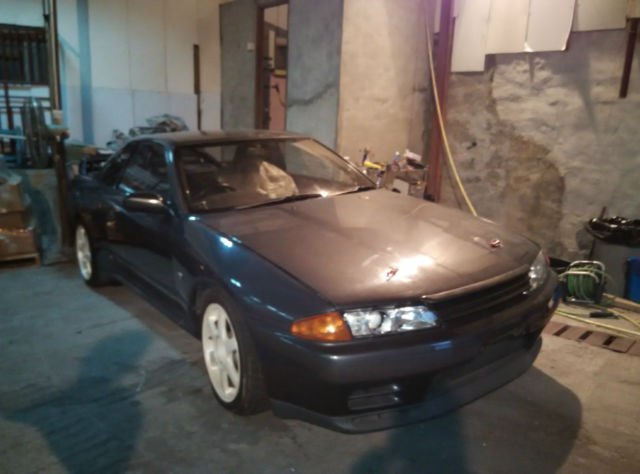 1980 GUNMETAL GREY Nissan GT-R