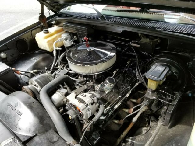 1990 Black Chevrolet C/K Pickup 1500 Cab & Chassis