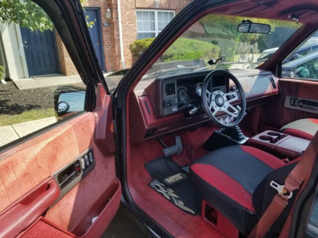 1990 Black Chevrolet C/K Pickup 1500 Cab & Chassis