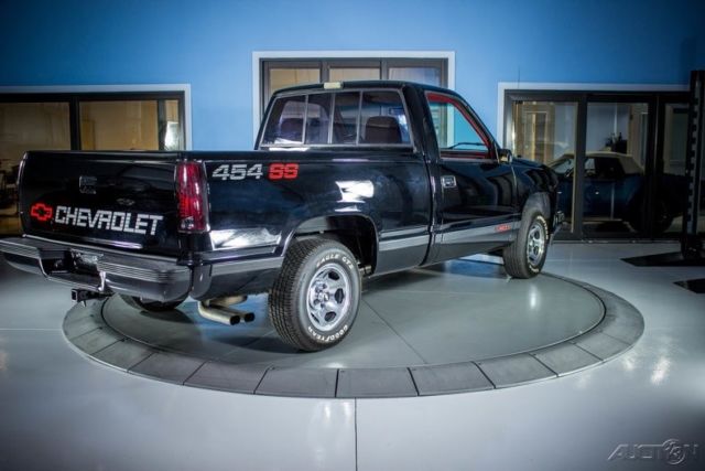 1990 Black Chevrolet C/K Pickup 1500