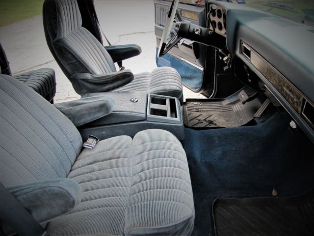 1990 Chevrolet Suburban