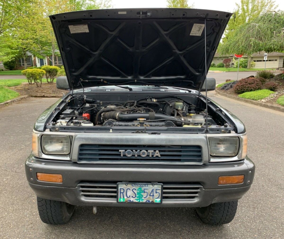 1990 Gray Toyota 4Runner SUV