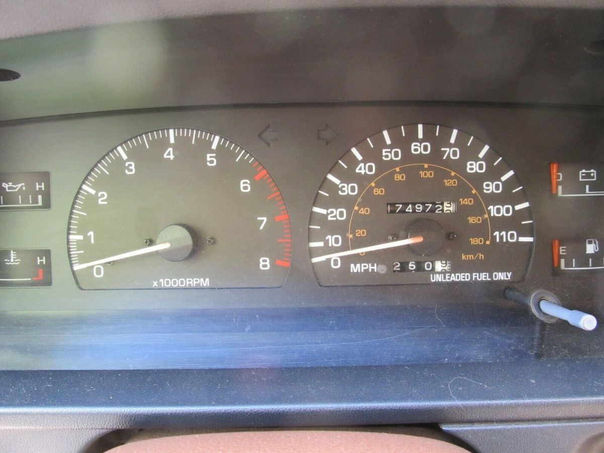 1990 Green Toyota 4Runner SUV