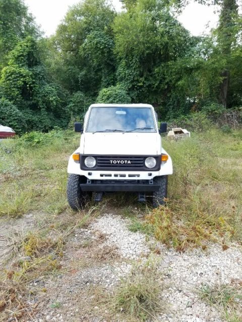 1980 White Toyota Land Cruiser