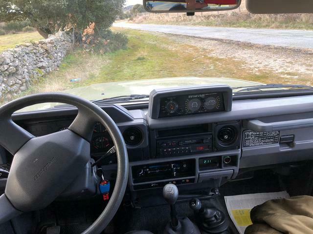 1990 Green Toyota Land Cruiser SUV