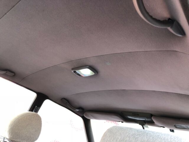 1990 White Toyota Mark 2 Sedan