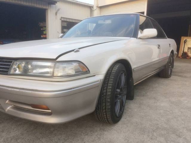 1990 White Toyota Mark II Sedan