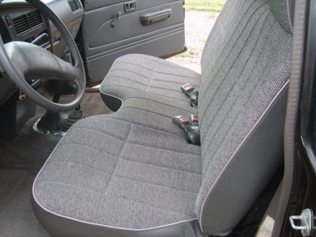 1990 Black Toyota 4x4 Standard Cab Pickup