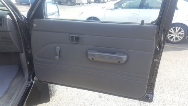 1990 Black Toyota Other x-Cab