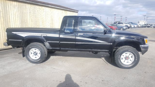 1990 Black Toyota Other x-Cab