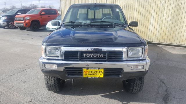 1990 Black Toyota Other x-Cab