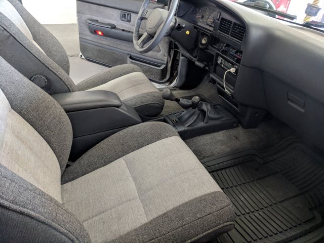 1990 Silver Toyota Other Extended Cab Pickup