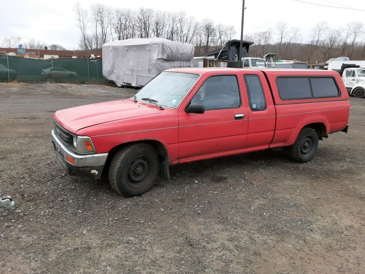 1990 Red Toyota Pickup Extended Cab Pickup