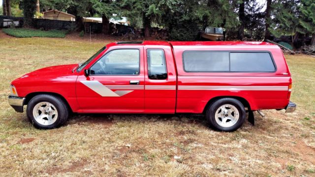 1990 Red Toyota SR5 Extended Cab Pickup