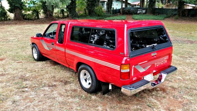 1990 Red Toyota SR5 Extended Cab Pickup