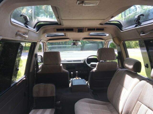 1990 Champagne Toyota Van Wagon Van Camper