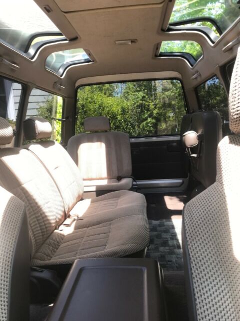 1990 Champagne Toyota Van Wagon Van Camper