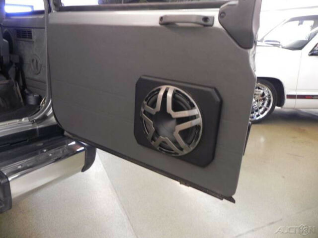 1990 Silver Toyota Land Cruiser