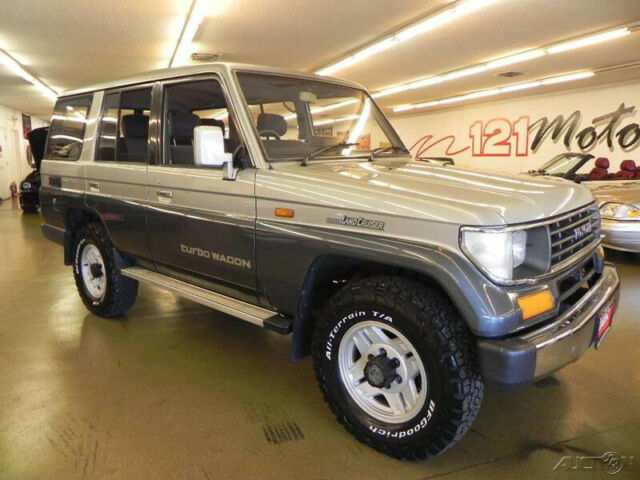 1990 Silver Toyota Land Cruiser