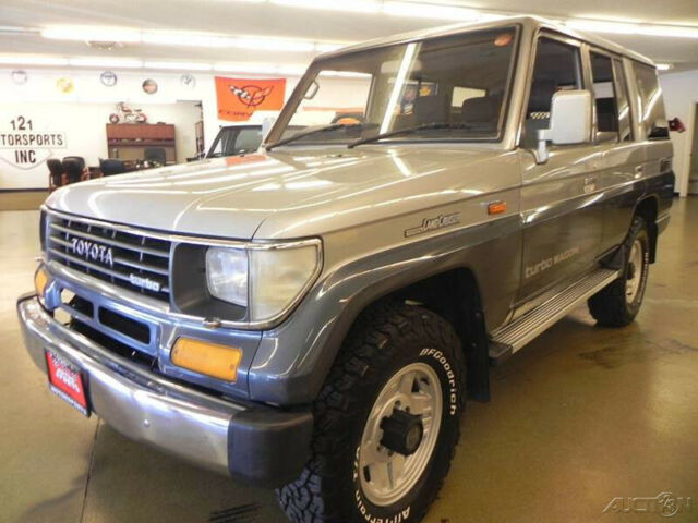 1990 Silver Toyota Land Cruiser